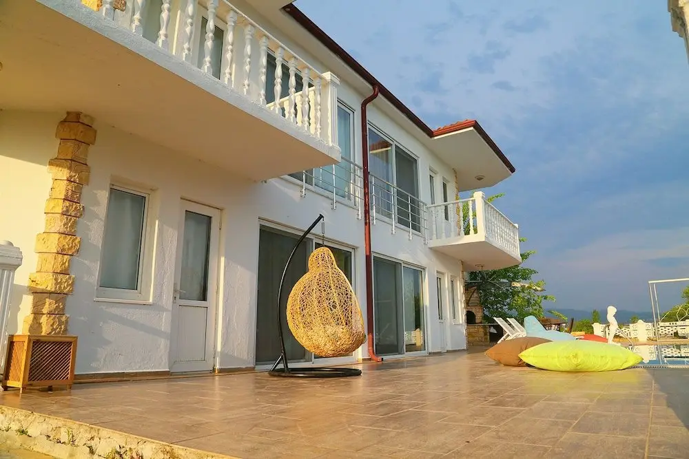 Гокова: Ova Suites