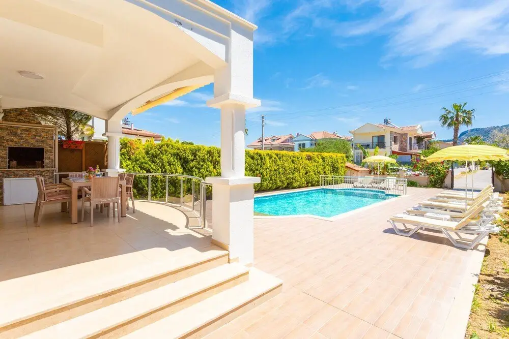 Дальян: Villa Canberk Large Private Pool A C Wifi Car Not Required
