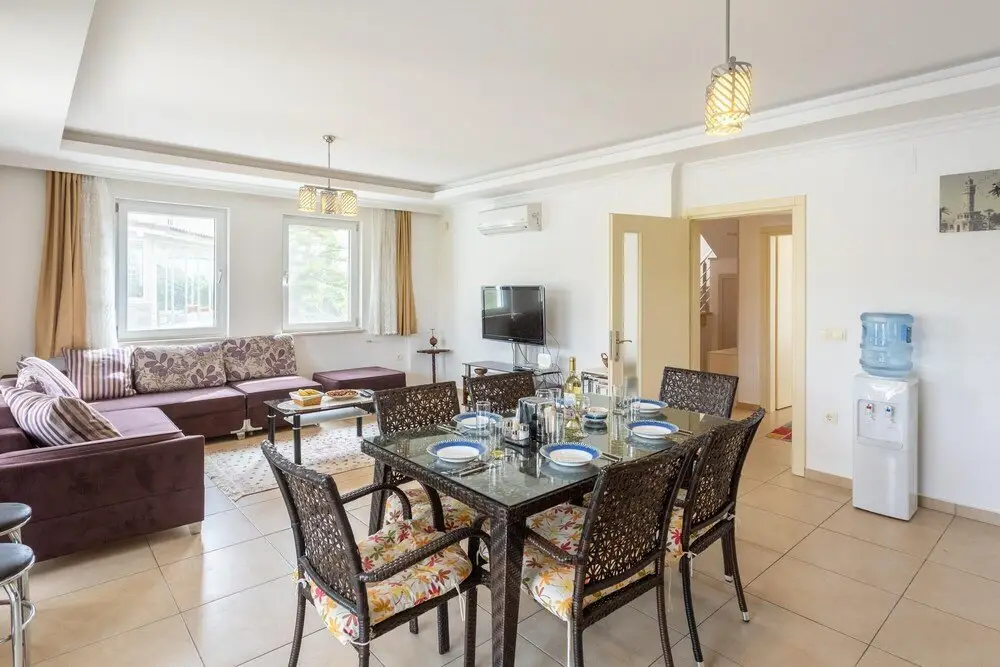 Дальян: Villa Canberk Large Private Pool A C Wifi Car Not Required