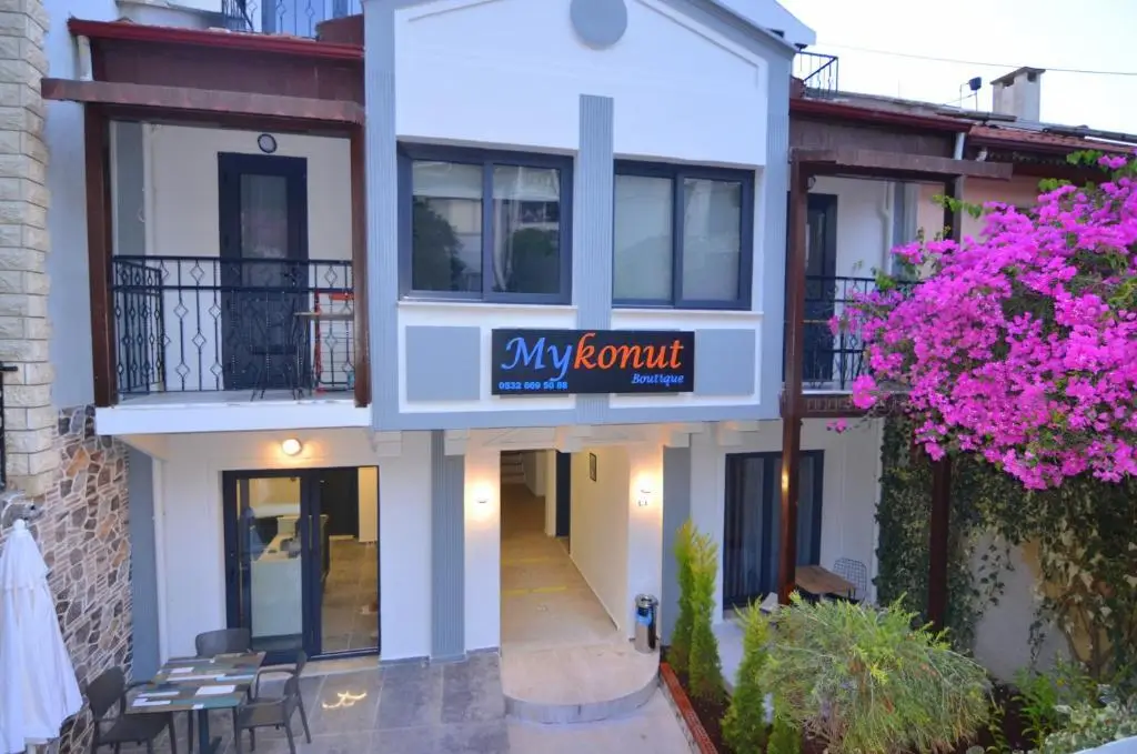 Mykonut Boutique Suites — фото 1