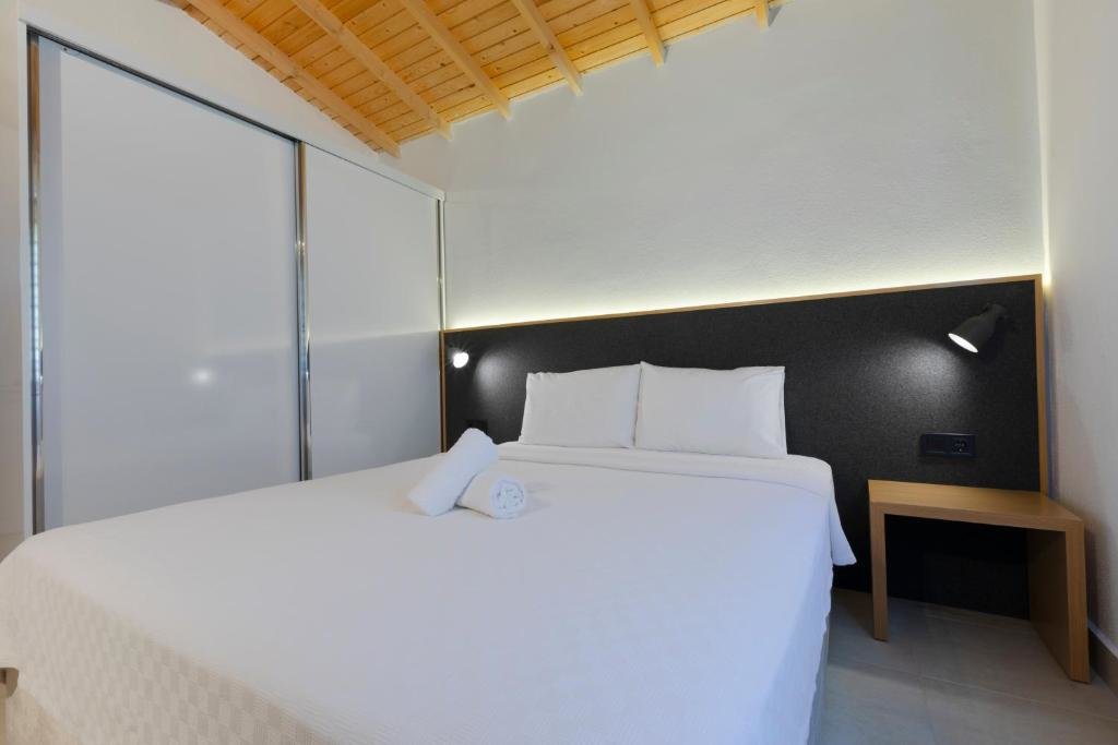Чешме: AEGEAN Apartments - Bungalows