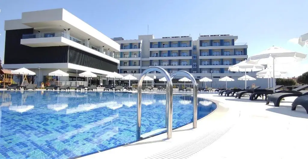 Бурхание: Tezmadra Hotel