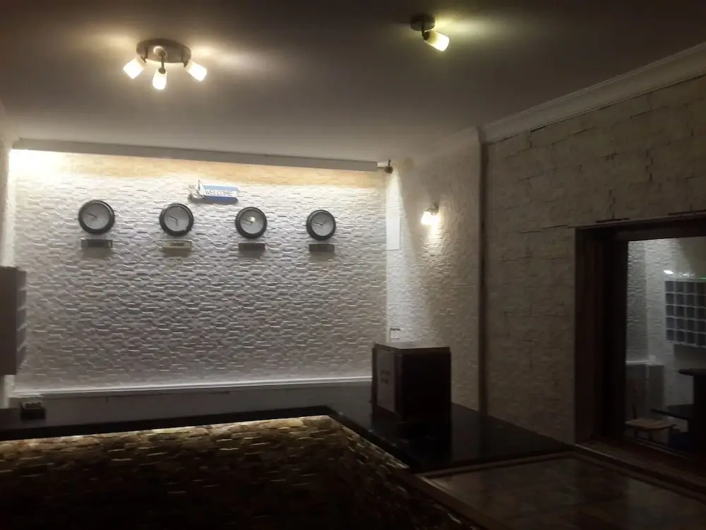 Дальян: Palmyra Hotel & Sky Lounge