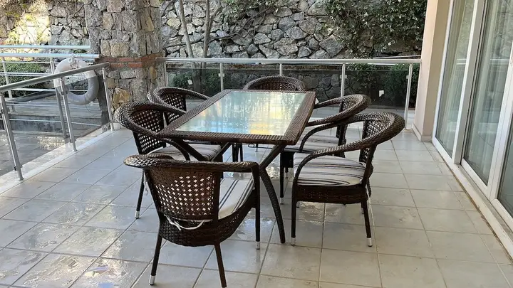 Фетхие: Stunning 2-bed Orka Olivia Apartment in Ovacik