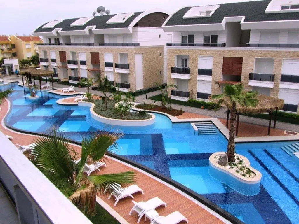 Манавгат: Tropical Gardens E 7 Spacious Duplex 4 Bed Home