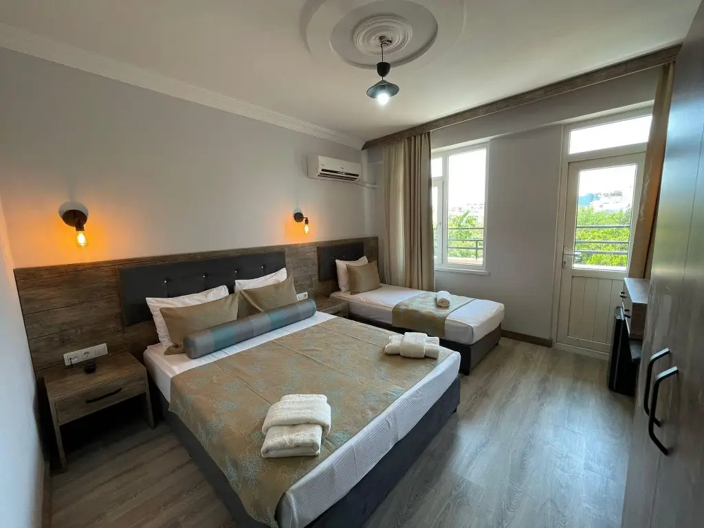 Анталья: Seven City Hotel