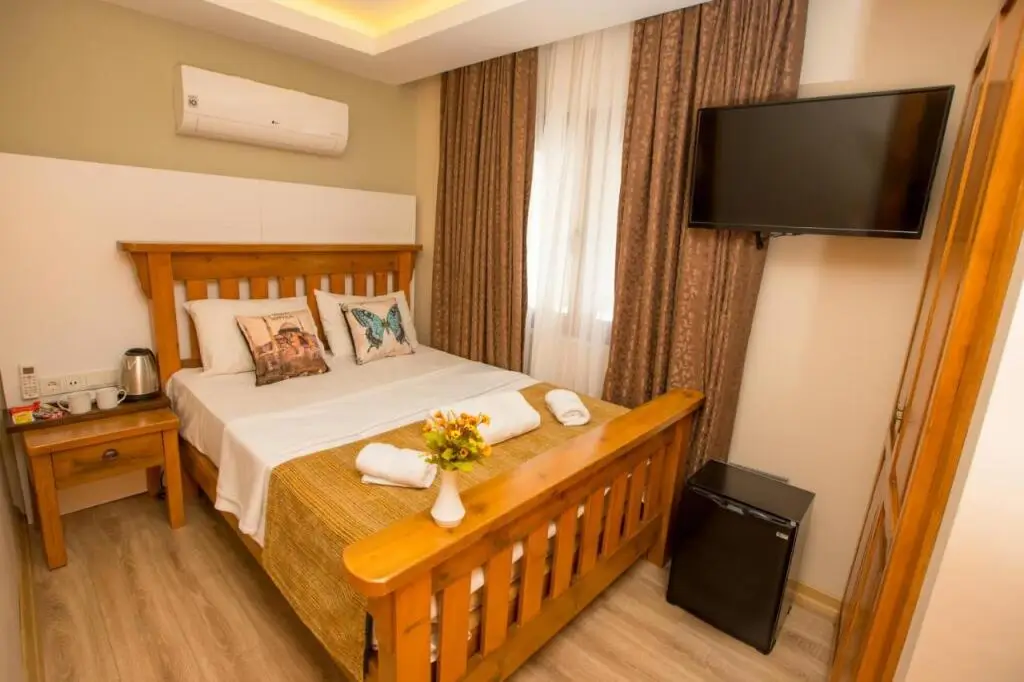 Стамбул: the pera port Hotel