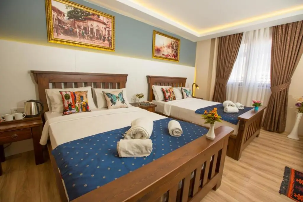 Стамбул: the pera port Hotel
