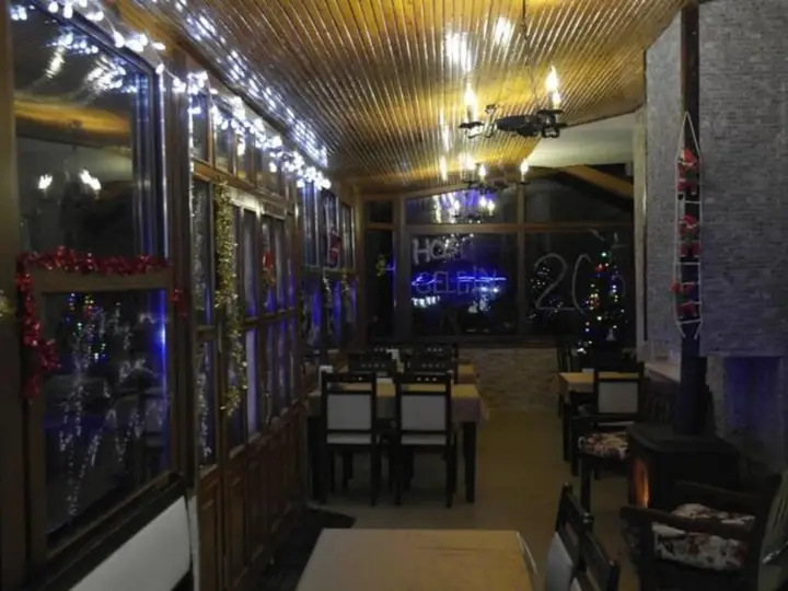 Сайл: Armoni Motel