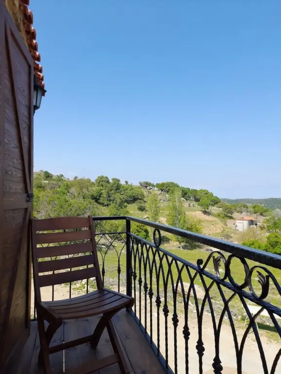 Зейтинликой: Sari Keçi̇ Taş Otel
