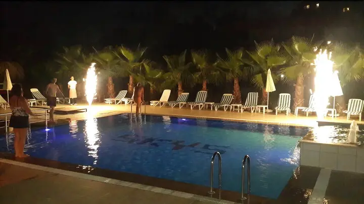 Манавгат: Skys Hotel
