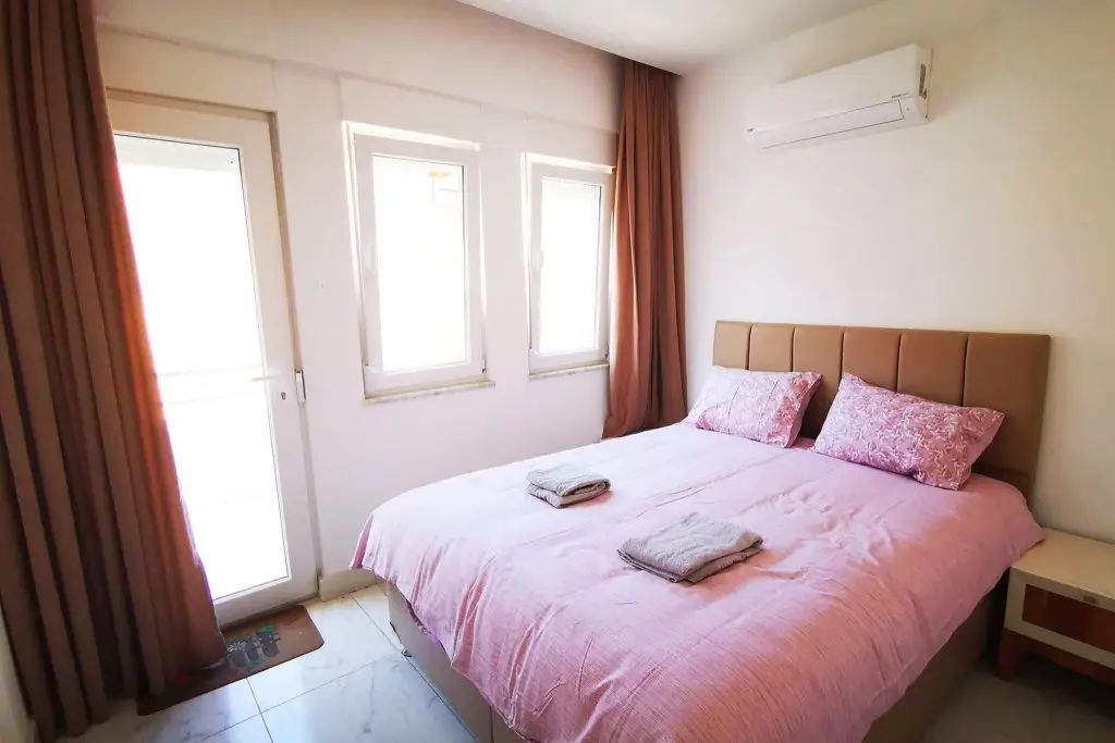 Аланья: Homerent @ Cleopatra Beach in centre of Alanya