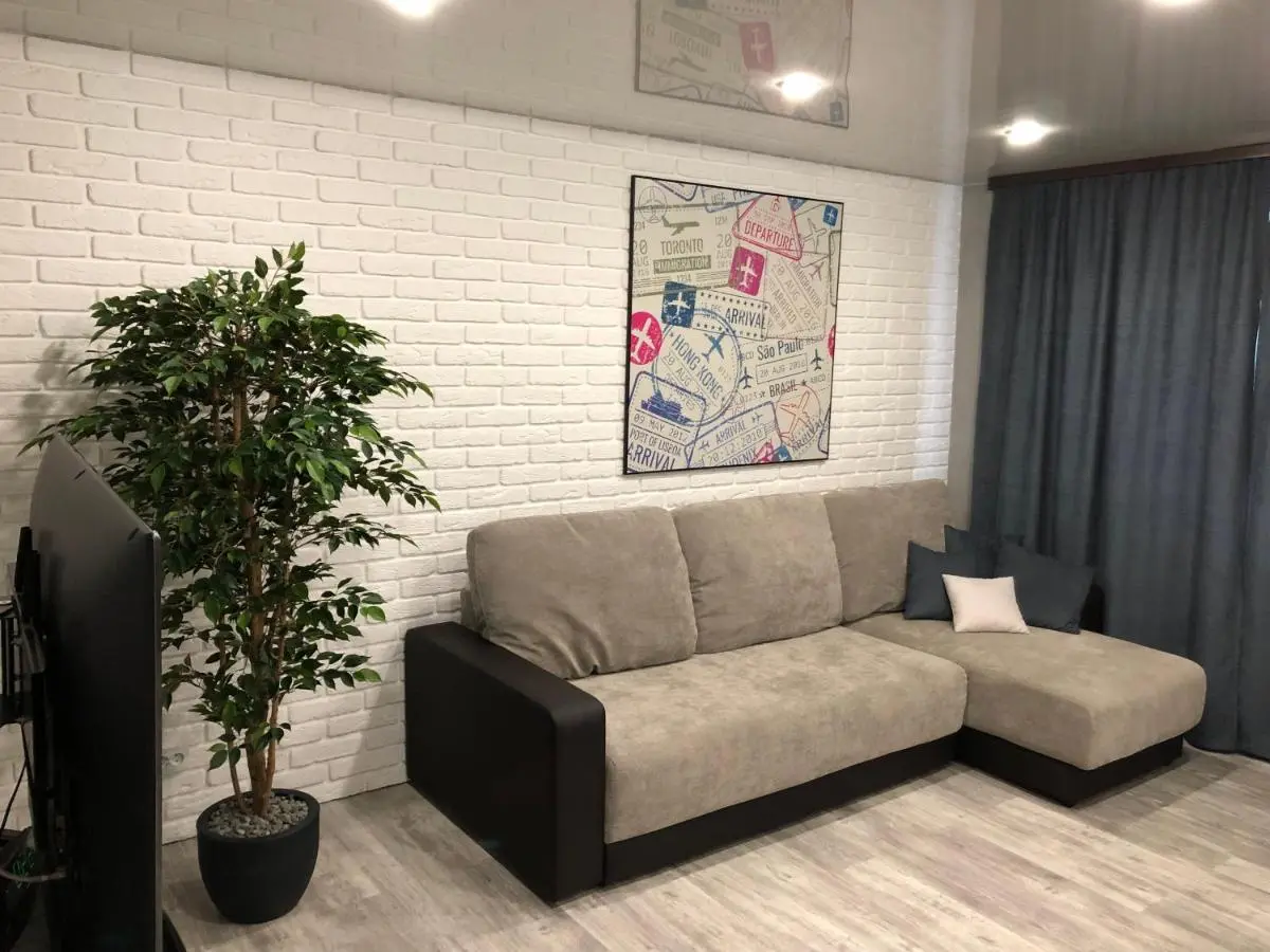 Апатиты: Apartment on Lenina 10