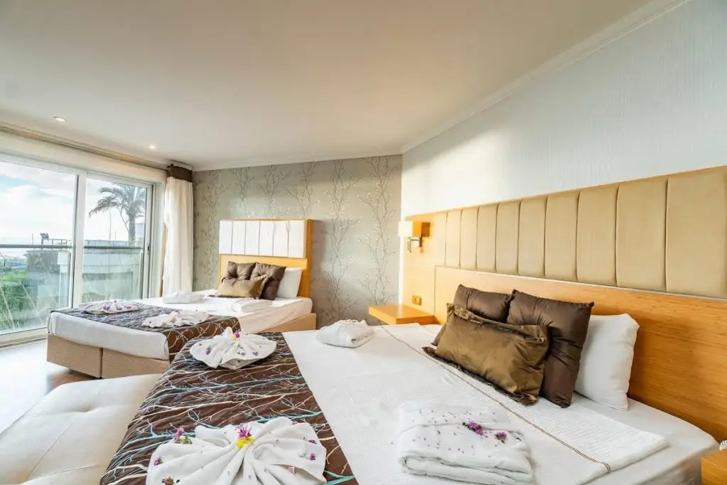 Тургутрейс: My Mira Deluxe & Resort