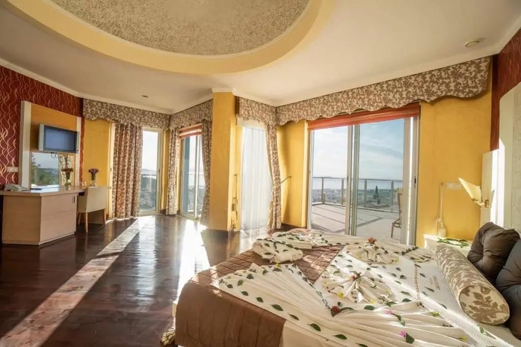 Тургутрейс: My Mira Deluxe & Resort
