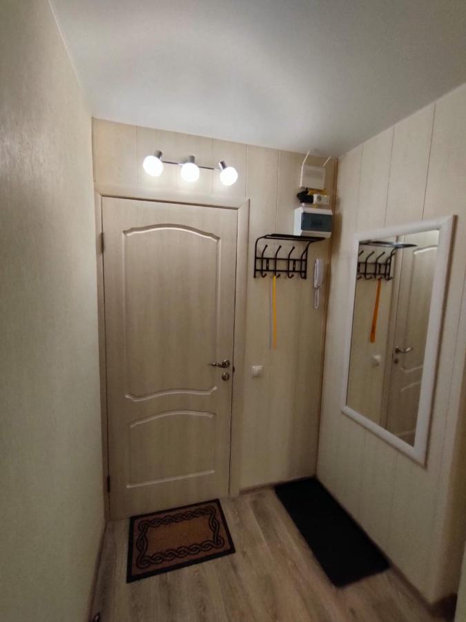 Мурманск: Polar Bear Apartments Karla Marxa 23