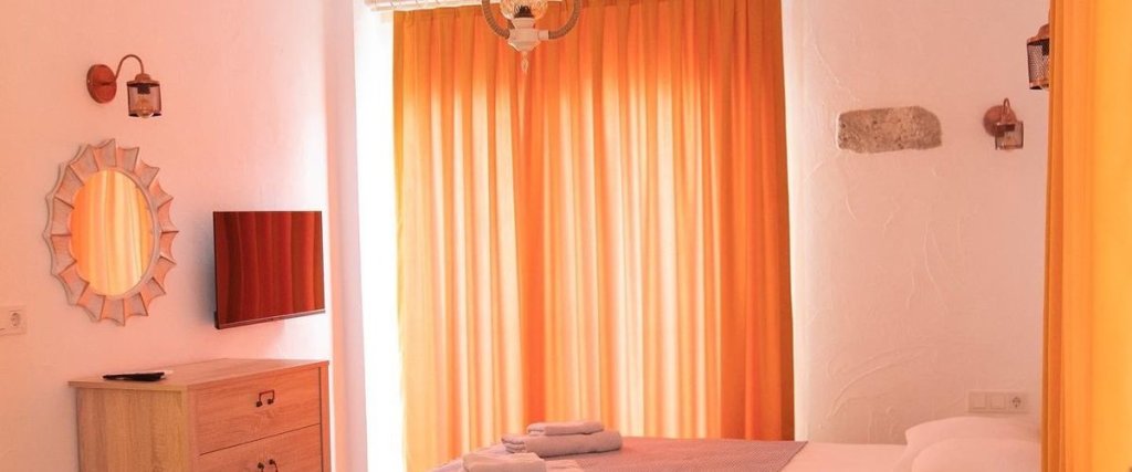 Чешме: Kajavic Otel