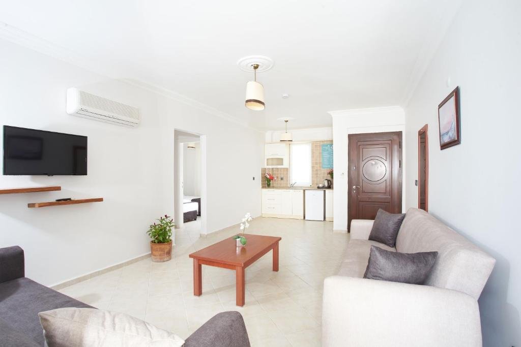 Larimar Suite Hotel — фото 1