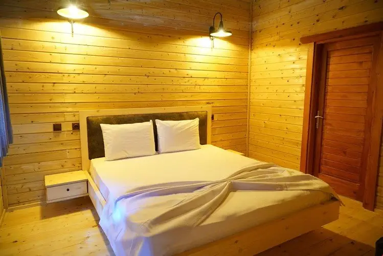 Эрдек: Pina Mor Luxury Bungalows - Tas Evler