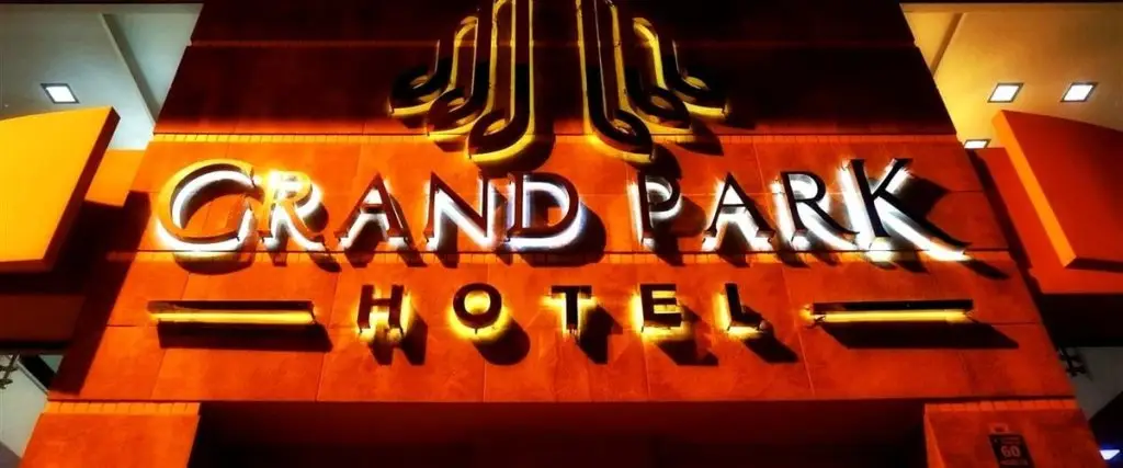 Grandpark Hotel — фото 1
