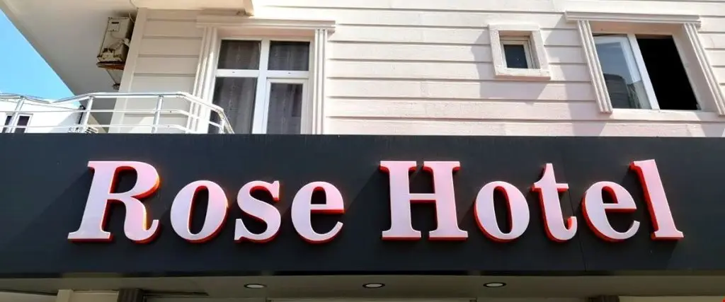 Силифке: Rose Hotel