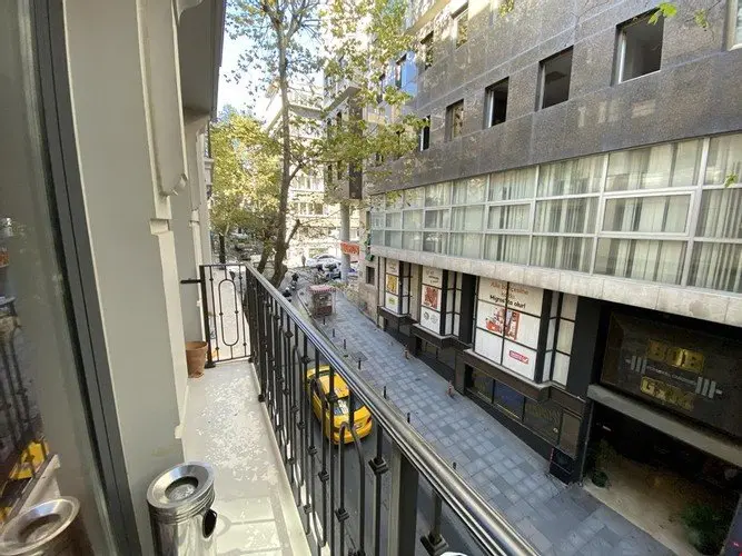 Стамбул: Nisantasi Deluxe 1 + 1 Apartment