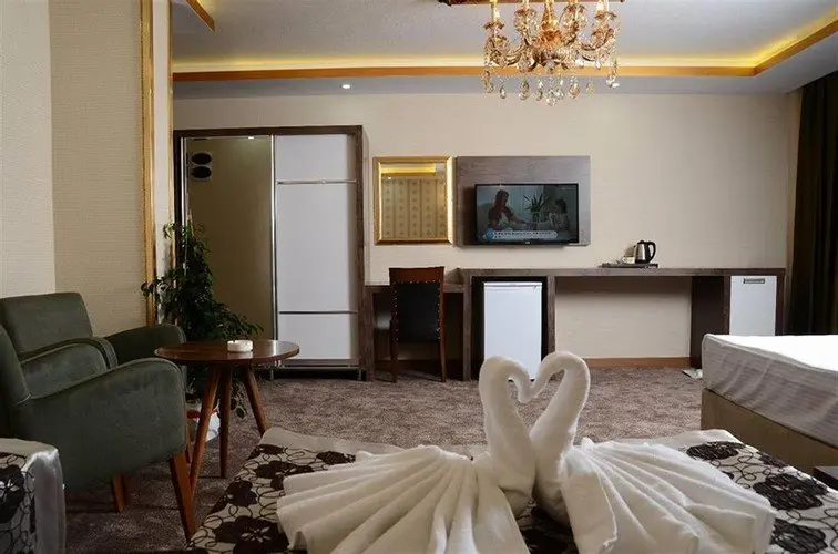Османие: Karacalar Suit Otel - İlhami Karaca