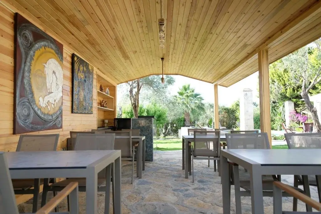 Урла: Bir dem Urla