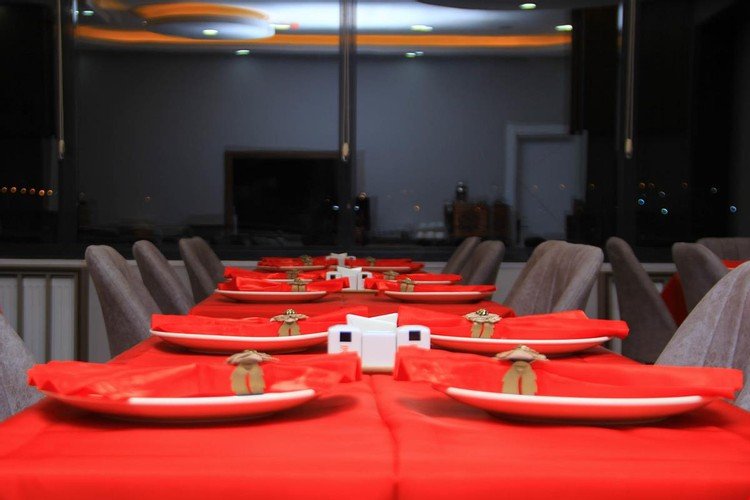 Сарыкамыш: Sarıkamış Karakurt  Otel