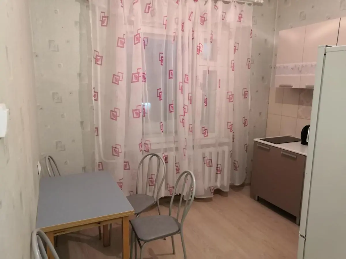 Кировск: Кировск Олимпийская 89