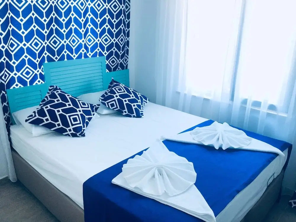 Акьяка: Lacivert Otel Akyaka