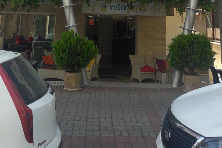 Аланья: Yiğit Otel