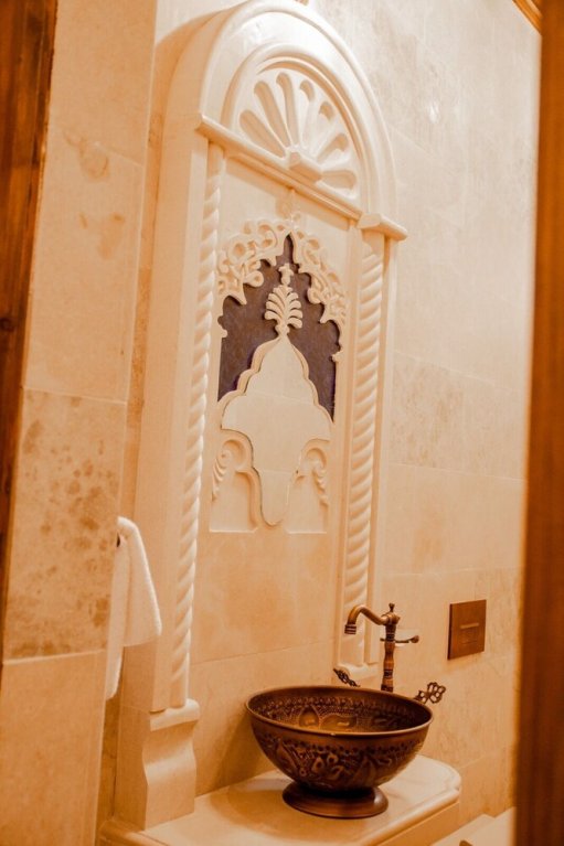 Антакия: Ranjous Otel