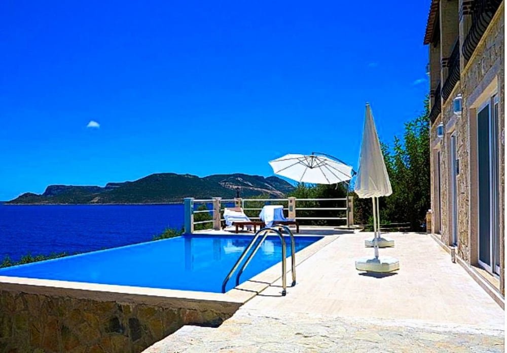 Villa Paloma by Villatatilin — фото 1