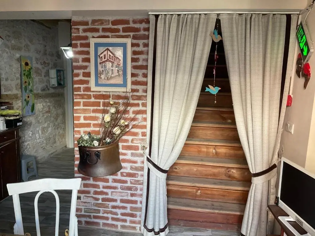 Айвалык: Chez Nebahat Boutique