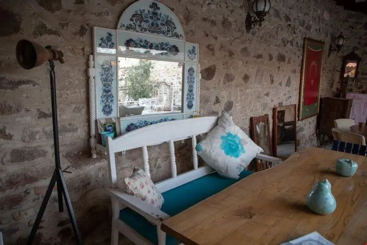 Айвалык: Ladiva Otel