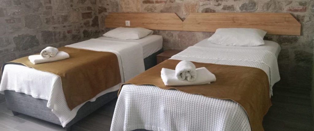 Айвалык: Hayat Alti Otel Ayvalik
