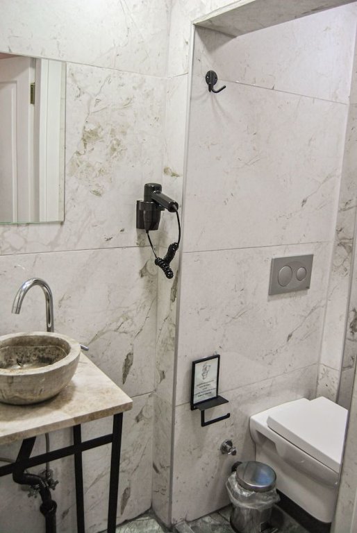 Айвалык: La Luna Otel Cunda