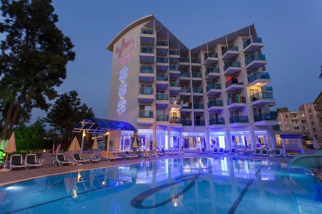 Infinity Beach Hotel — фото 1
