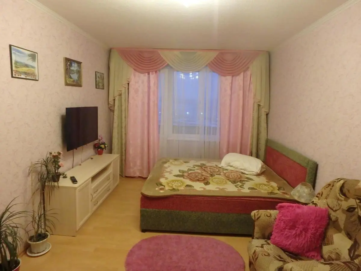 Мурманск: Apartment on Papanina