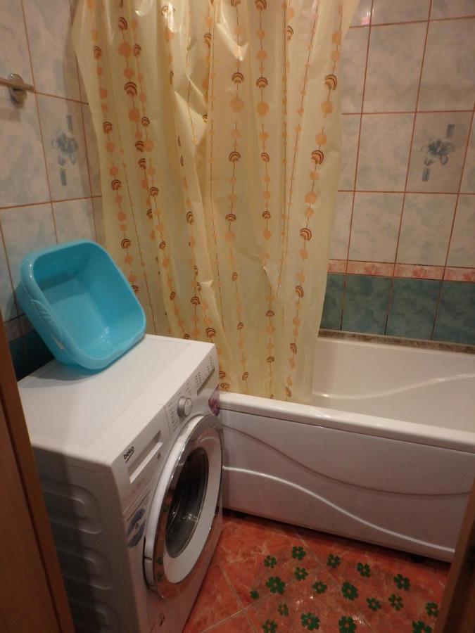 Мурманск: Apartment on Papanina