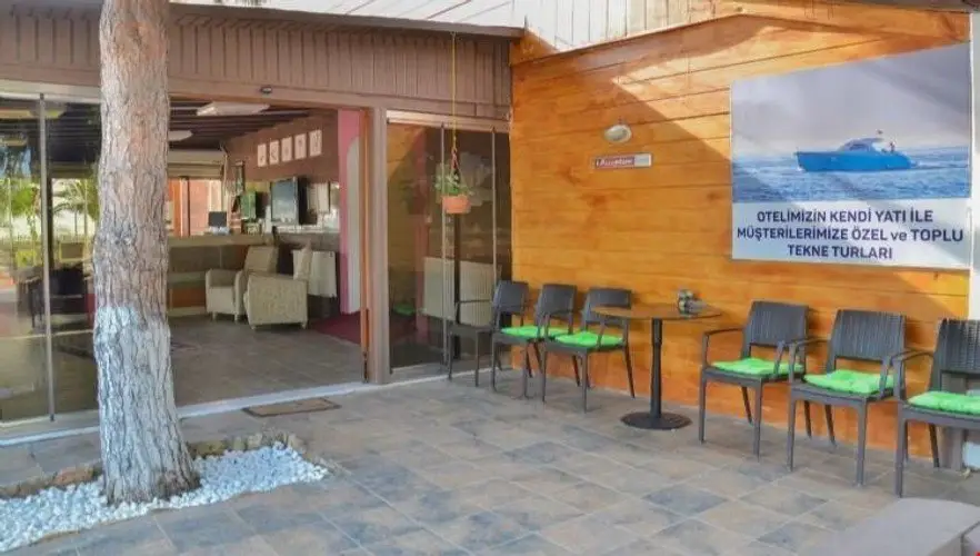 Бурхание: Yaşam Beach Otel