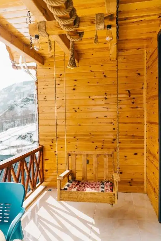 Чамлыхемшин: Hürvadi̇ Bungalow