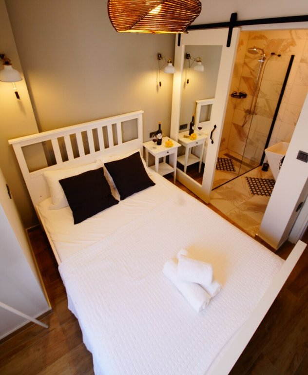 Бозджаада: Achilles Otel