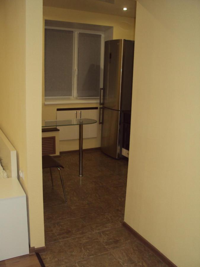 Мурманск: Apartment Vip Center on Kommuny 16