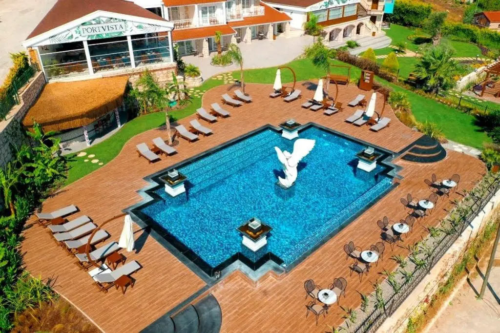 Чешме: Port Vista Alaçatı