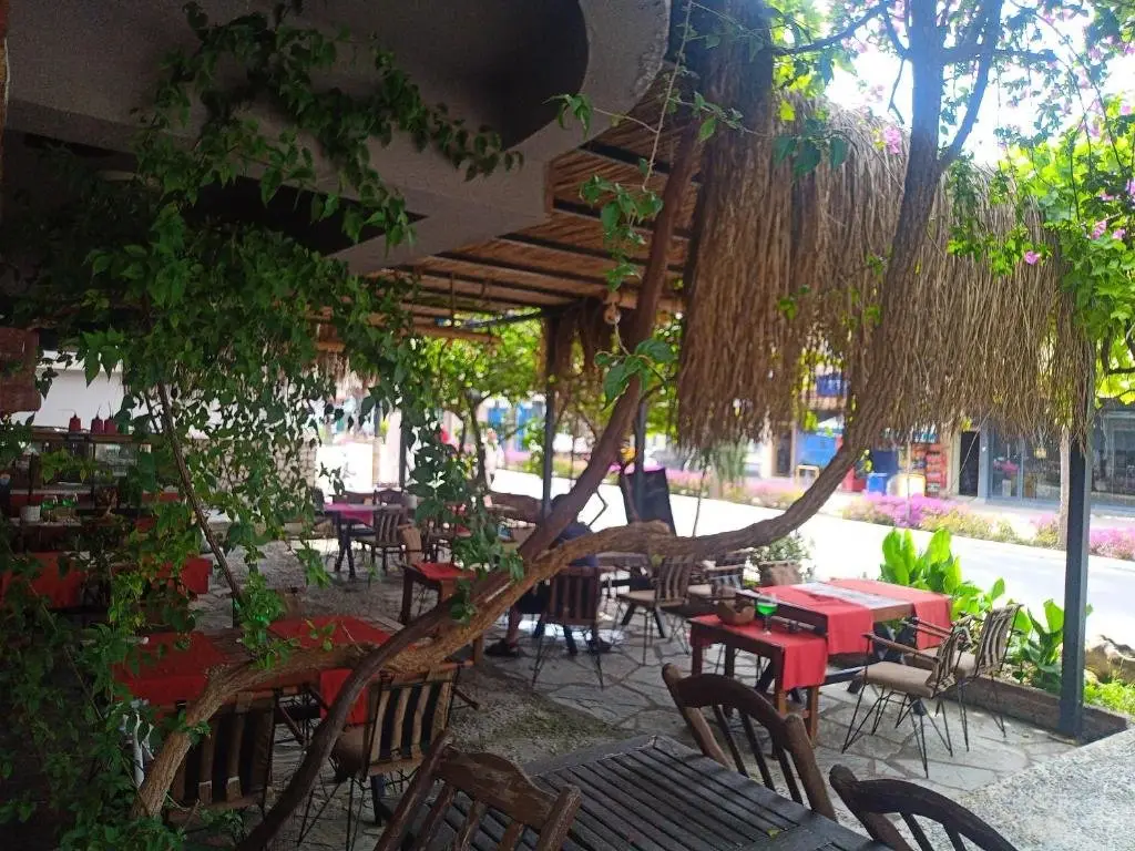 Дальян: Yolo Otel Dalyan