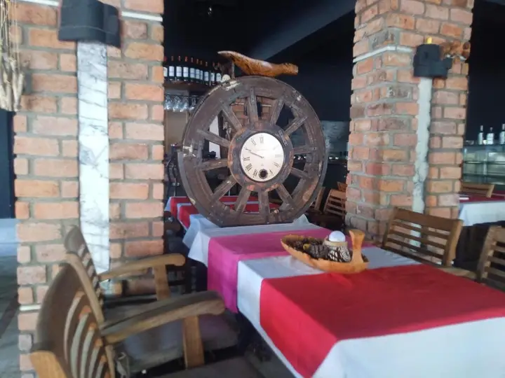 Дальян: Yolo Otel Dalyan