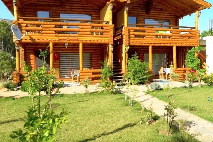 Датча: Palamutbükü Sunset Kütük Evler