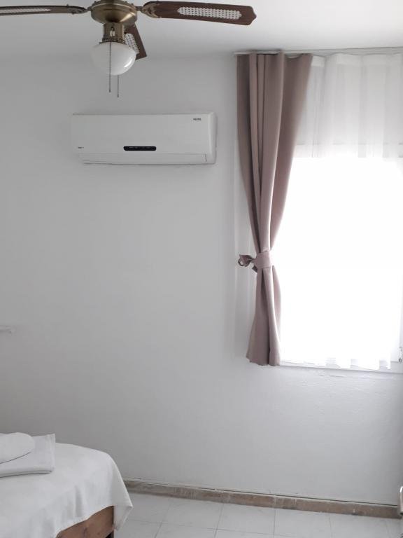 Чешме: Otel  A